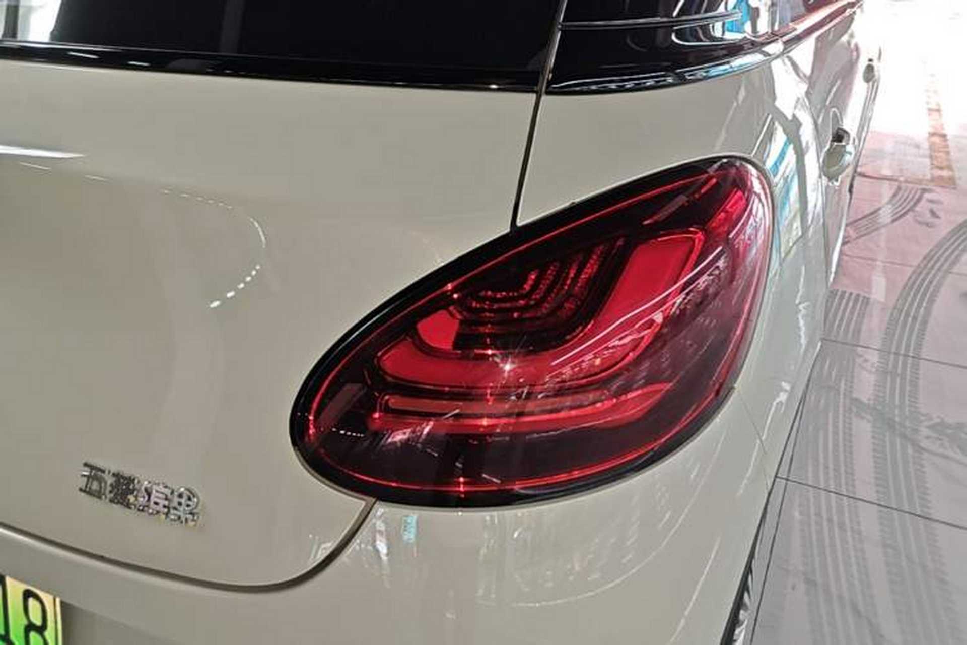 Used Wuling Bingo 2024 333 km Lingxi Connected Version Right Rear Taillight