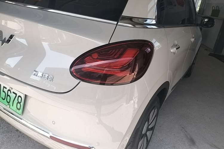 Used Wuling Bingo 2024 333 km Enjoyment Version Right Rear Taillight