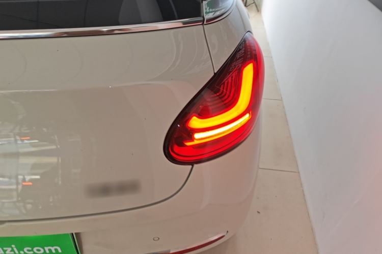 Used Wuling Bingo 2024 333 km Enjoyment Version Right Rear Taillight
