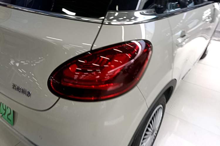 Used Wuling Bingo 2024 333 km Enjoyment Version Right Rear Taillight