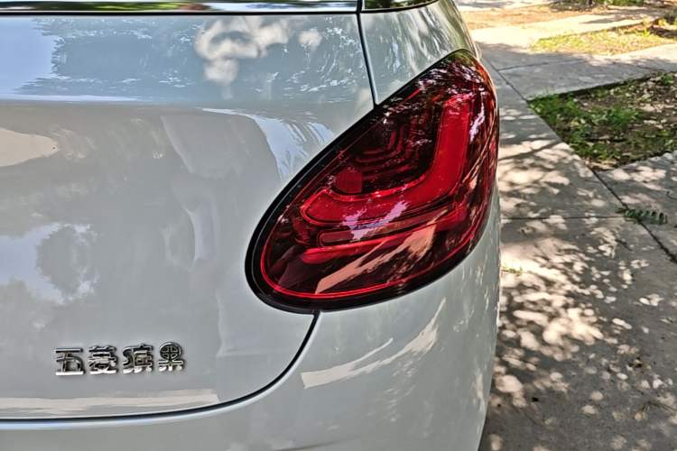 Used Wuling Bingo 2024 333 km Enjoyment Version Right Rear Taillight