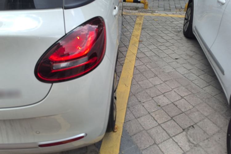 Used Wuling Bingo 2024 203km Light Edition Right Rear Taillight