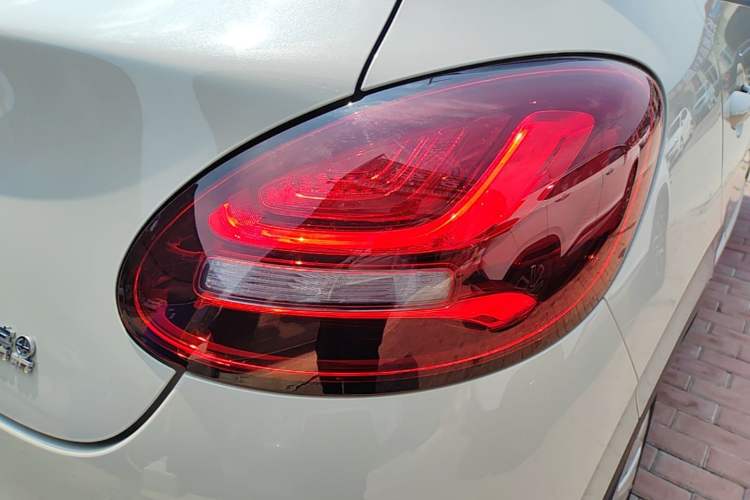 Used Wuling Bingo 2024 203km Light Edition Right Rear Taillight