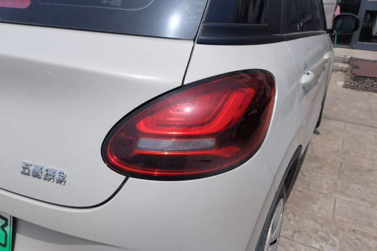 Used Wuling Bingo 2024 203km Light Edition Right Rear Taillight