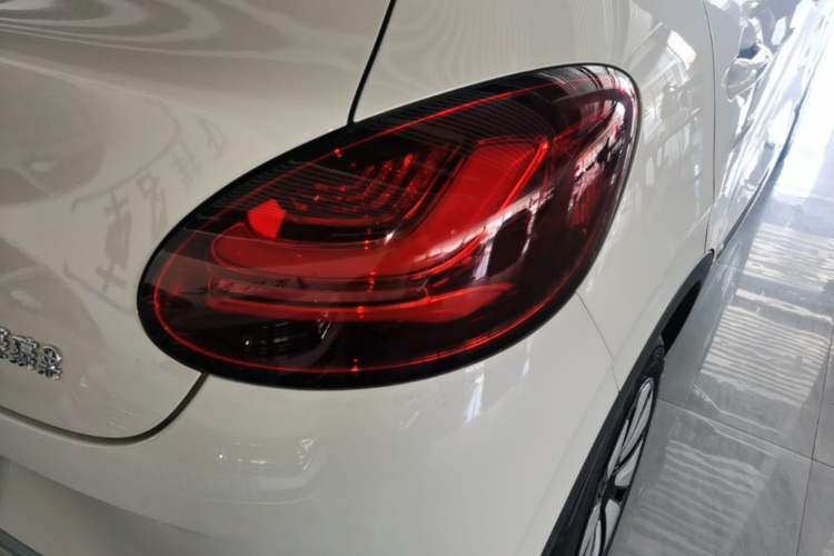 Used Wuling Bingo 2024 333 km Enjoyment Version Right Rear Taillight