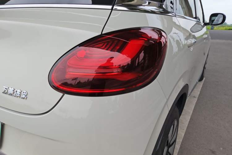 Used Wuling Bingo 2024 333 km Enjoyment Version Right Rear Taillight