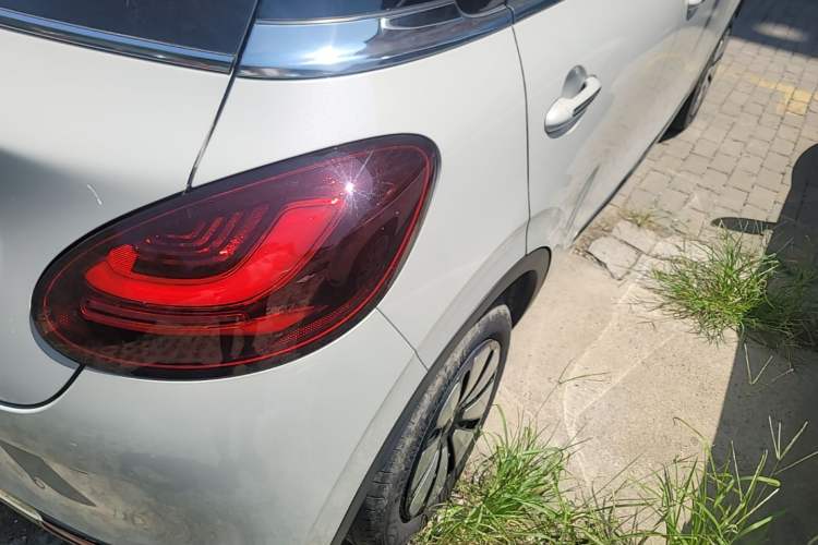 Used Wuling Bingo 2024 333 km Enjoyment Version Right Rear Taillight