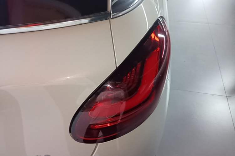 Used Wuling Bingo 2024 333 km Enjoyment Version Right Rear Taillight