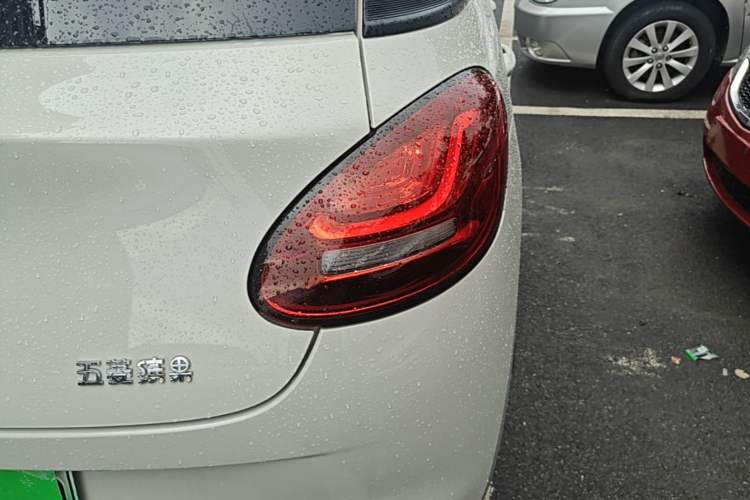 Used Wuling Bingo 2024 203km Light Edition Right Rear Taillight