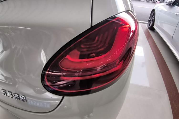 Used Wuling Bingo 2024 333 km Enjoyment Version Right Rear Taillight