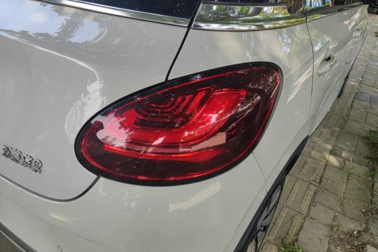 Used Wuling Bingo 2024 333 km Lingxi Connected Version Right Rear Taillight