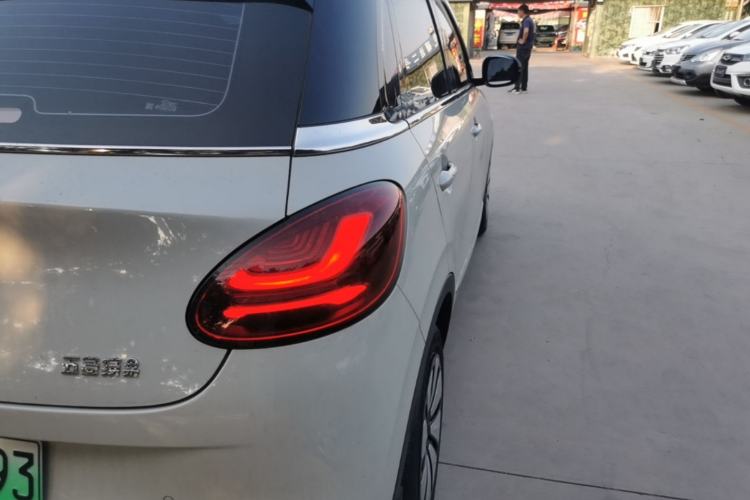 Used Wuling Bingo 2024 333 km Enjoyment Version Right Rear Taillight