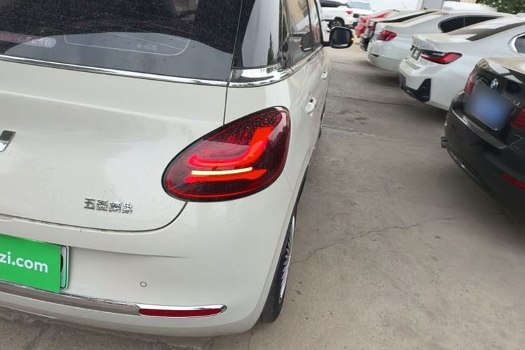 Used Wuling Bingo 2024 333 km Enjoyment Version Right Rear Taillight