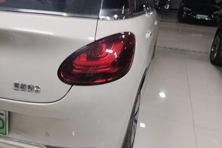 Used Wuling Bingo 2024 333 km Enjoyment Version Right Rear Taillight