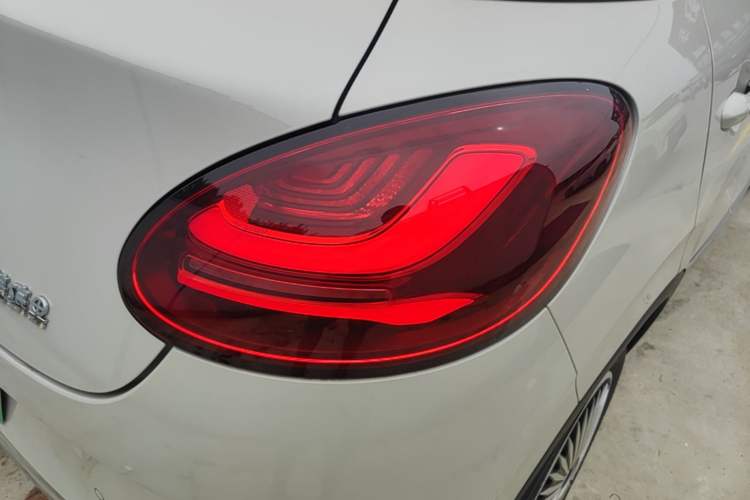 Used Wuling Bingo 2024 333 km Enjoyment Version Right Rear Taillight