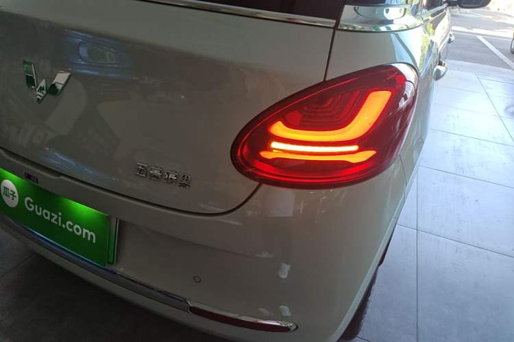 Used Wuling Bingo 2024 333 km Enjoyment Version Right Rear Taillight