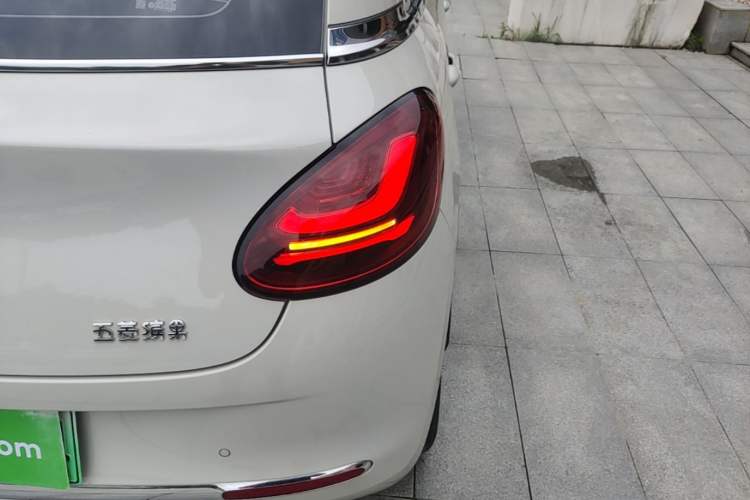 Used Wuling Bingo 2024 333 km Enjoyment Version Right Rear Taillight