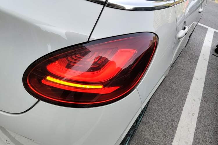 Used Wuling Bingo 2024 333 km Enjoyment Version Right Rear Taillight