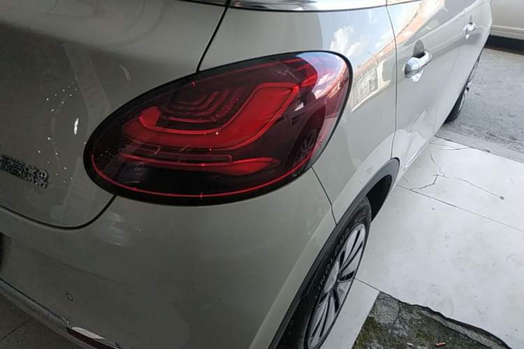 Used Wuling Bingo 2024 333 km Enjoyment Version Right Rear Taillight