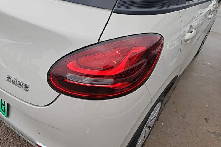Used Wuling Bingo 2024 203km Light Edition Right Rear Taillight