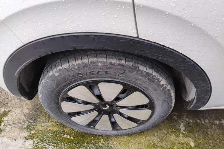 Used Wuling Bingo 2024 333 km Enjoyment Version Right Rear Wheel Hub
