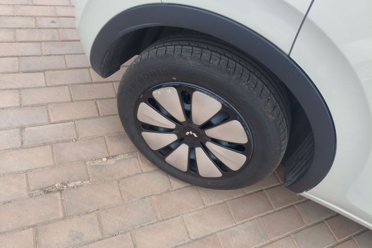 Used Wuling Bingo 2024 203km Light Edition Right Rear Wheel Hub