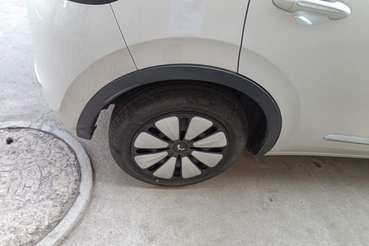 Used Wuling Bingo 2024 333 km Enjoyment Version Right Rear Wheel Hub