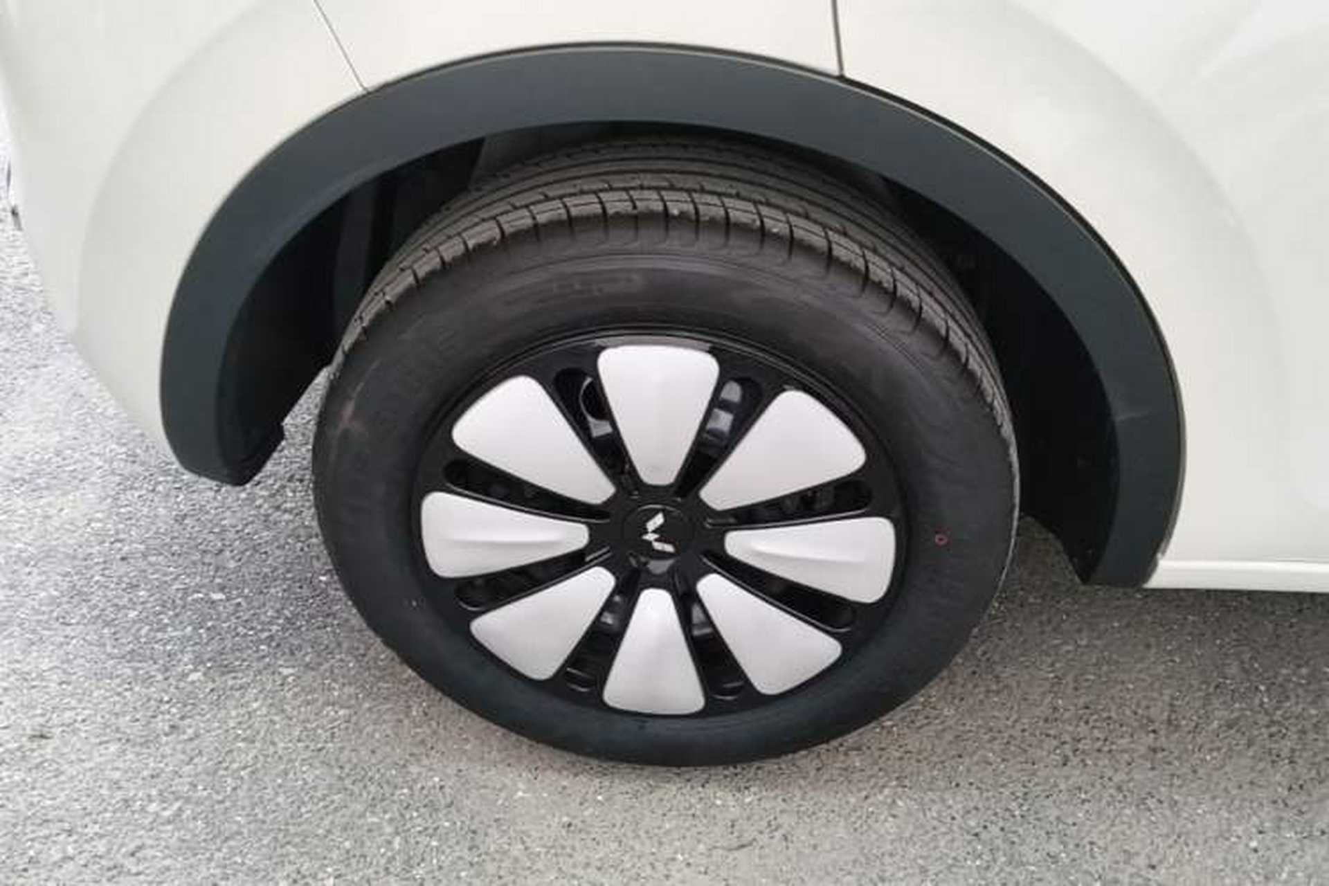 Used Wuling Bingo 2024 333 km Enjoyment Version Right Rear Wheel Hub