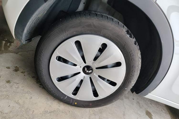 Used Wuling Bingo 2024 203km Light Edition Right Rear Wheel Hub