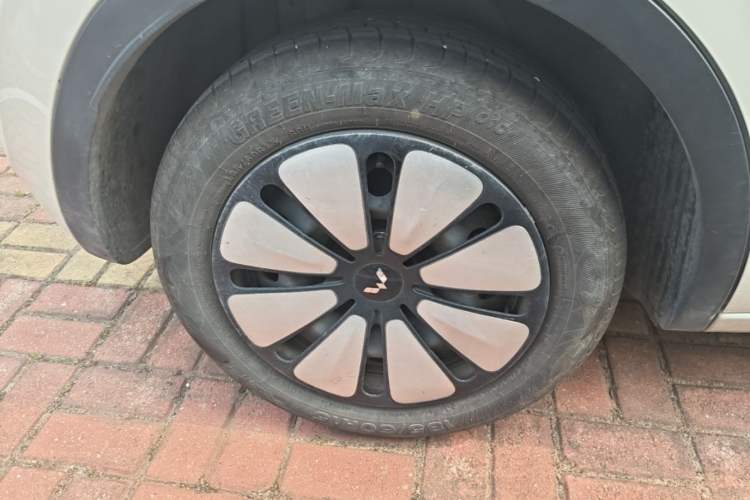 Used Wuling Bingo 2024 333 km Enjoyment Version Right Rear Wheel Hub