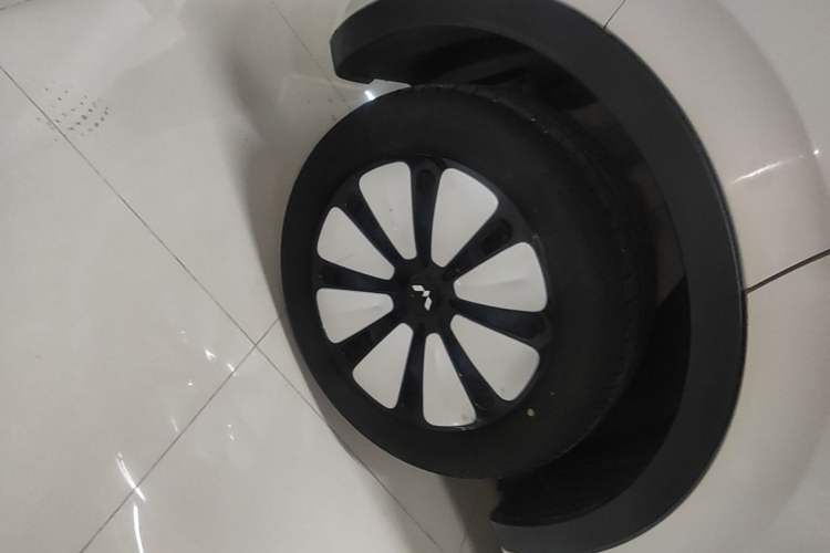 Used Wuling Bingo 2024 333 km Enjoyment Version Right Rear Wheel Hub
