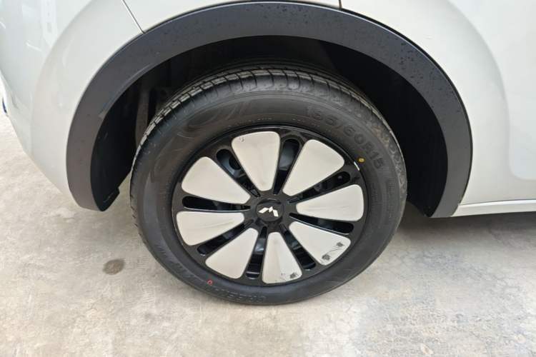 Used Wuling Bingo 2024 333 km Enjoyment Version Right Rear Wheel Hub