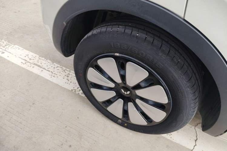 Used Wuling Bingo 2024 333 km Enjoyment Version Right Rear Wheel Hub