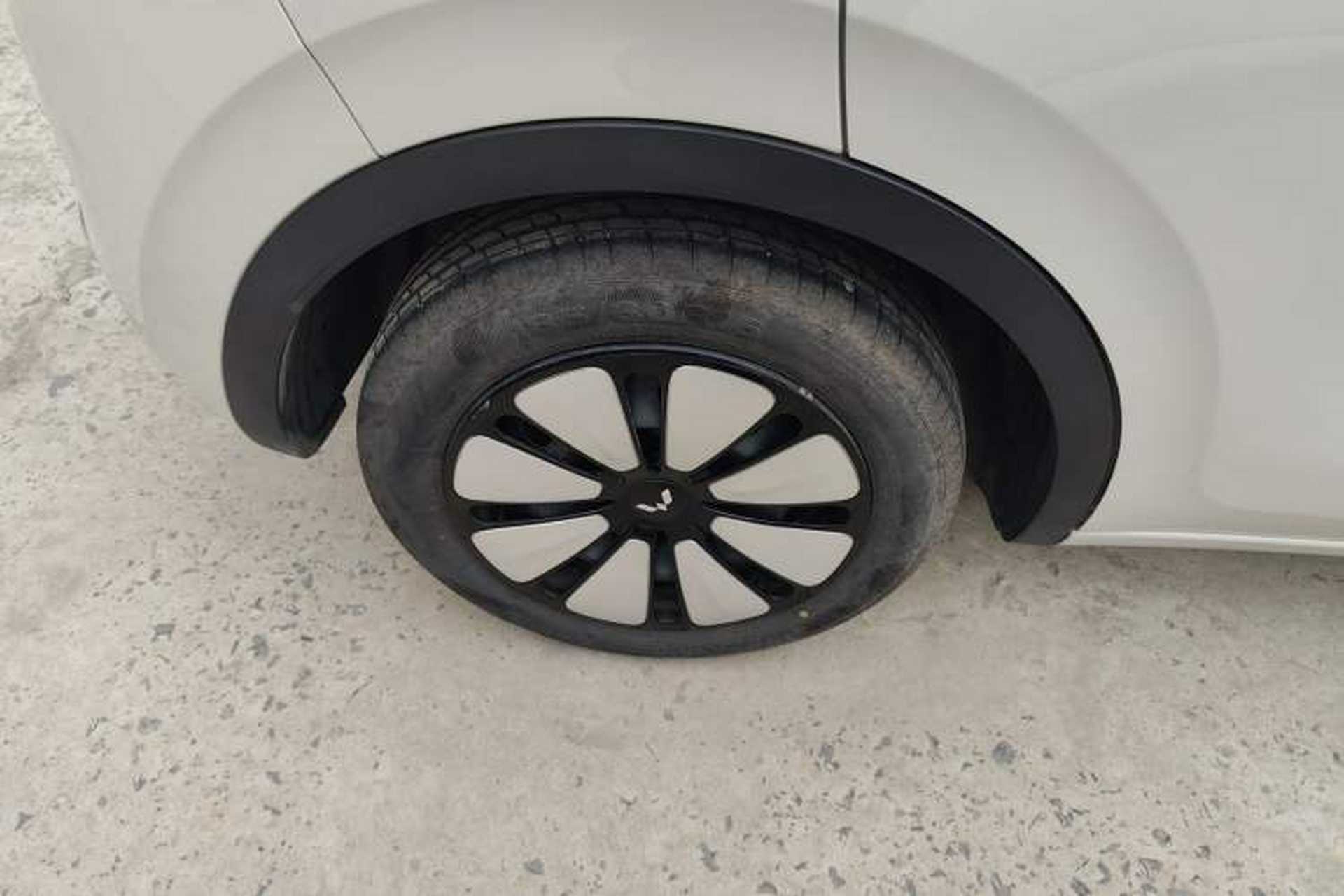 Used Wuling Bingo 2024 333 km Enjoyment Version Right Rear Wheel Hub