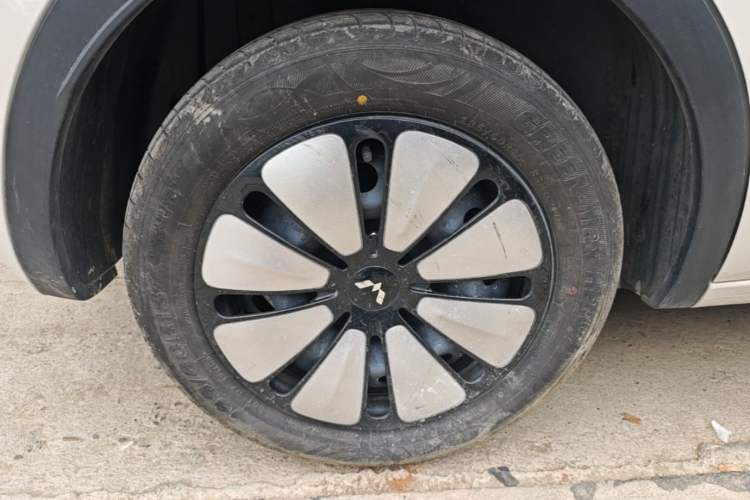 Used Wuling Bingo 2024 333 km Enjoyment Version Right Rear Wheel Hub