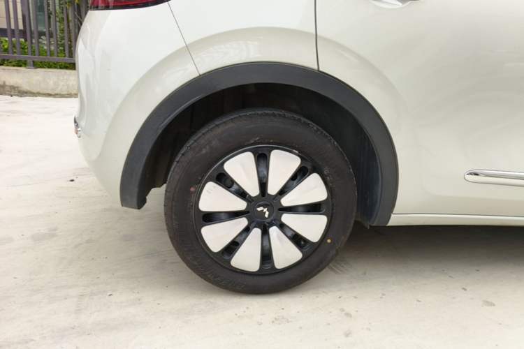 Used Wuling Bingo 2024 333 km Enjoyment Version Right Rear Wheel Hub