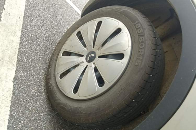 Used Wuling Bingo 2024 203km Light Edition Right Rear Wheel Hub