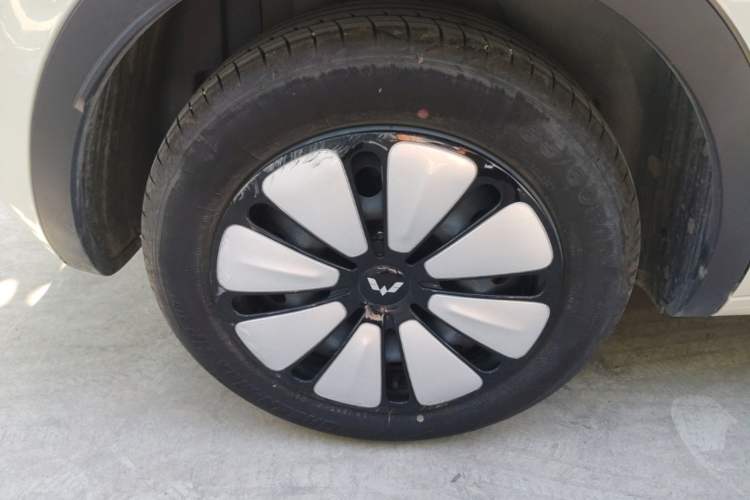 Used Wuling Bingo 2024 333 km Enjoyment Version Right Rear Wheel Hub