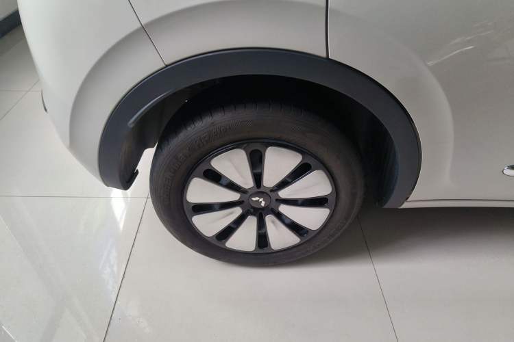 Used Wuling Bingo 2024 333 km Enjoyment Version Right Rear Wheel Hub