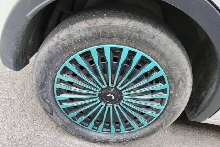 Used Wuling Bingo 2024 333 km Enjoyment Version Right Rear Wheel Hub