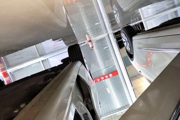 Used Wuling Bingo 2024 333 km Lingxi Connected Version Right Side Sill