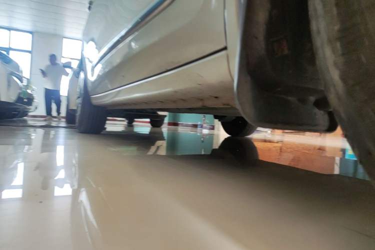 Used Wuling Bingo 2024 333 km Enjoyment Version Right Side Sill