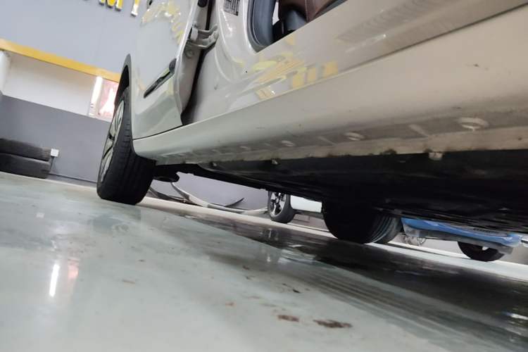 Used Wuling Bingo 2024 333 km Enjoyment Version Right Side Sill
