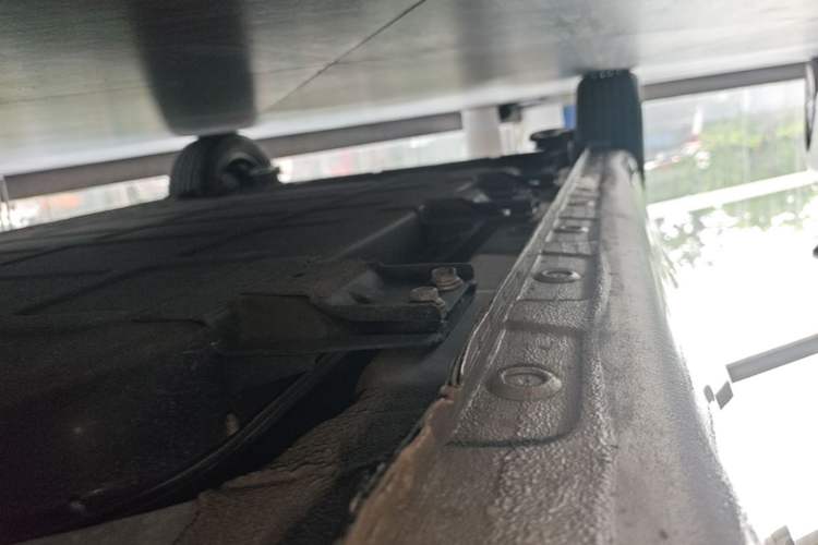Used Wuling Bingo 2024 333 km Enjoyment Version Right Side Sill
