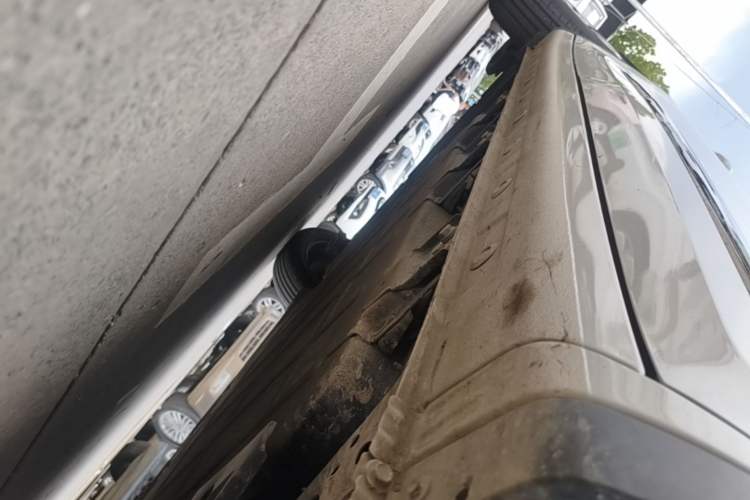 Used Wuling Bingo 2024 333 km Enjoyment Version Right Side Sill