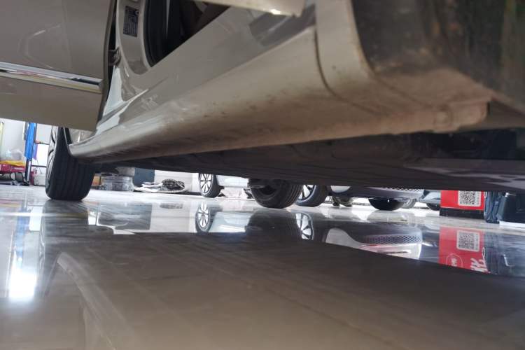Used Wuling Bingo 2024 333 km Enjoyment Version Right Side Sill