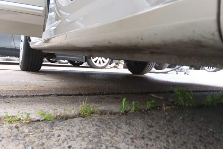 Used Wuling Bingo 2024 203km Light Edition Right Side Sill