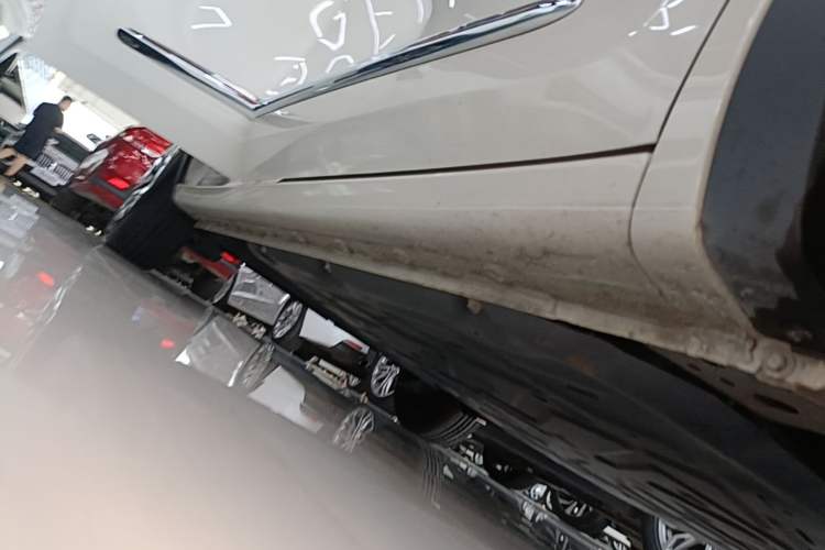 Used Wuling Bingo 2024 333 km Enjoyment Version Right Side Sill