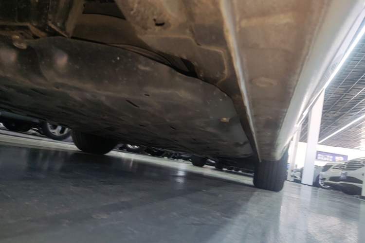 Used Wuling Bingo 2024 333 km Enjoyment Version Right Side Sill