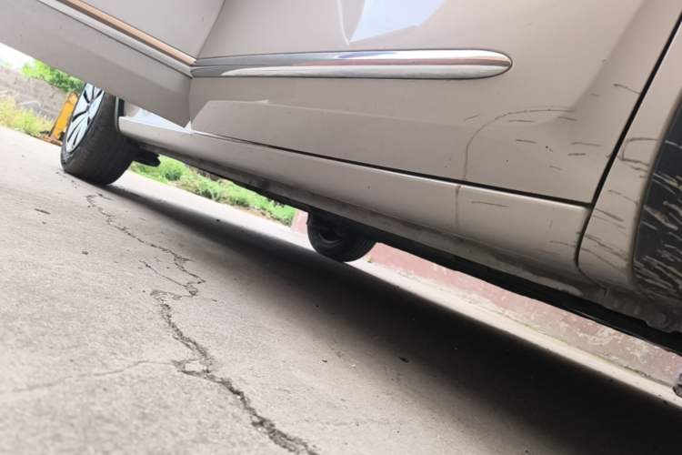 Used Wuling Bingo 2024 333 km Enjoyment Version Right Side Sill